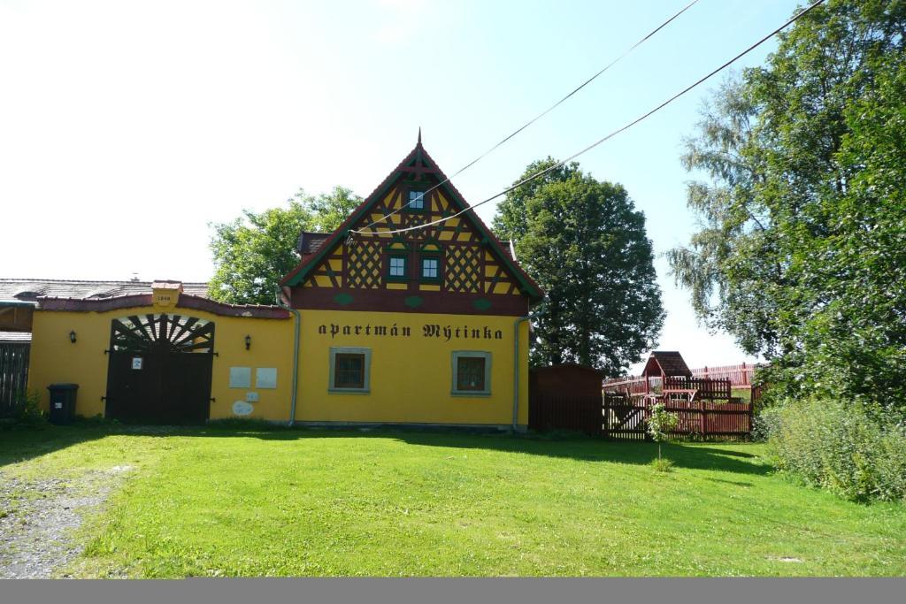 Hrazdeny Statek Mytinka Guest House Room photo